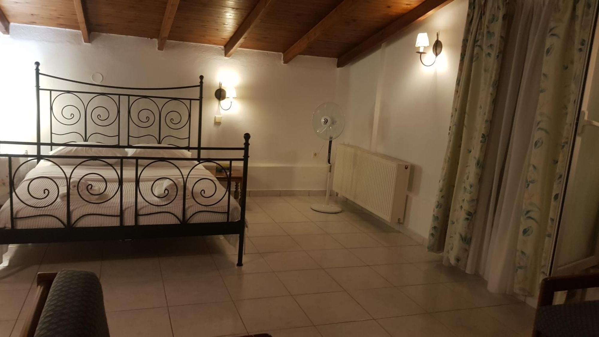 Villa Georgia Poseidi Καλάνδρα Εξωτερικό φωτογραφία