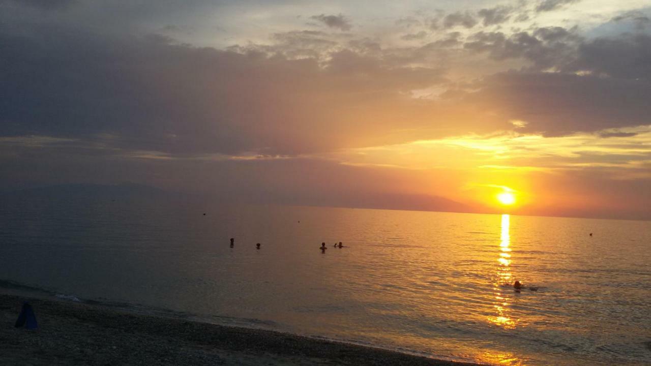 Villa Georgia Poseidi Καλάνδρα Εξωτερικό φωτογραφία