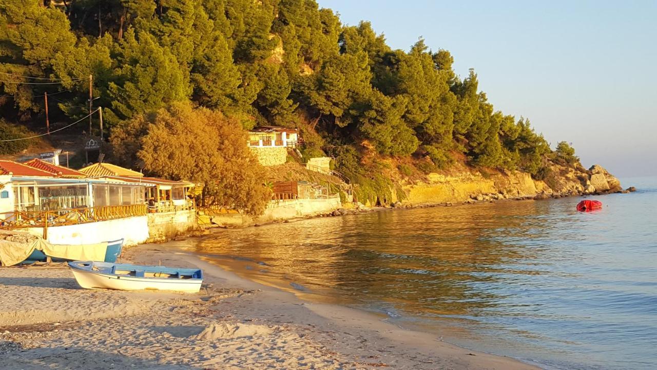 Villa Georgia Poseidi Καλάνδρα Εξωτερικό φωτογραφία